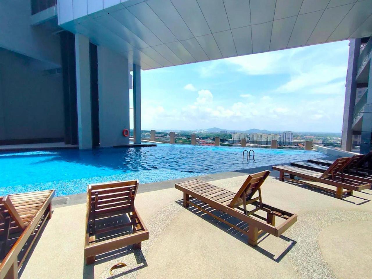 Imperio Residence Melaka Екстериор снимка