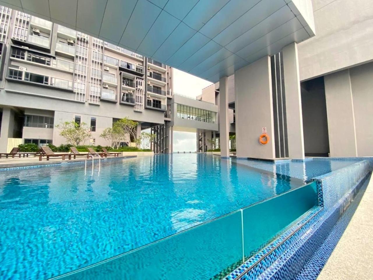 Imperio Residence Melaka Екстериор снимка